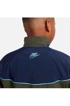 Are windrunners waterproof best sale