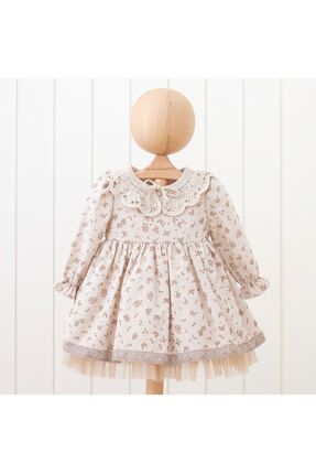 Dantel Yaka ve Tül Etek Detaylı Nostaljik Kız Bebek Elbisesi