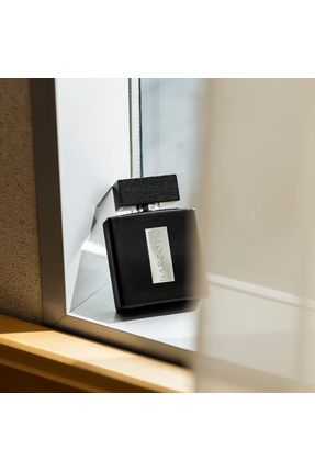 Narcotic parfum unisex store