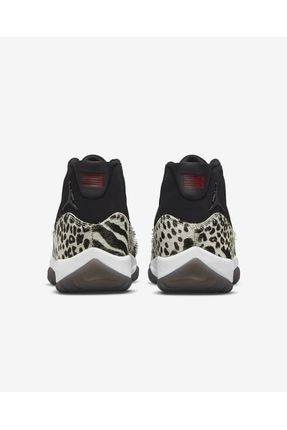 Nike store jordan 11 monster best sale