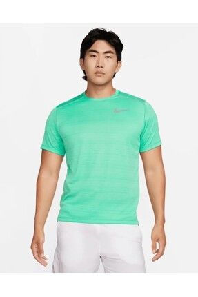 Nike miler dri deals fit t shirt