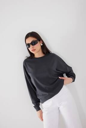 Addax nasa sweatshirt top