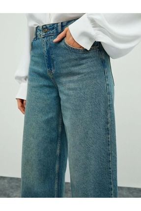 Green denim 2025 jeans