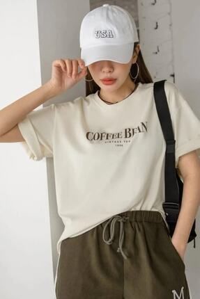 Kadın Bej Coffee Bean Baskılı Bol Kesim Oversize T-Shirt