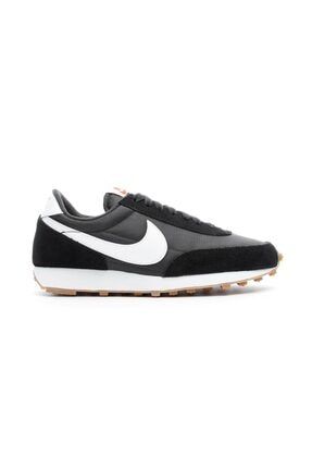 Daybreak nike on sale black