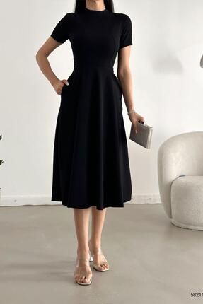 Siyah Kısa Kollu Cepli Uzun Krep Kumaş Elbise