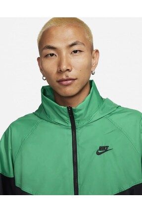 Nike sportswear windrunner green clearance
