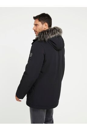 Guess black parka hotsell