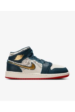 - Air Jordan 1 Mid SE Genç Çocuk Ayakkabısı