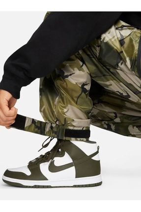 Nike Sportswear Tech Pack Men s Lined Woven Pants Camo Kamuflaj E orman Alt Pantolon Fiyat Yorumlar Trendyol