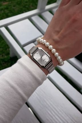 Gümüş Renk Vintage Klasik Model Metal Kadın Kol Saati