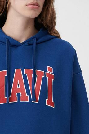 Mavi M1600361 82625 fw Logo Kapu onlu Sweatsh rt Koyu L Kad n Sweatshirt Fiyat Yorumlar Trendyol