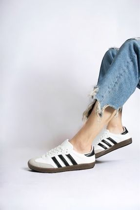 Beyaz-Siyah Çizgili Düz taban bağçıklı spor ayakkabı
