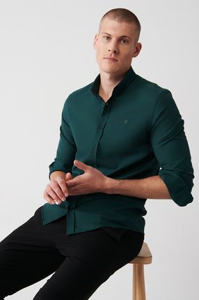 Erkek Koyu Yeşil Düğmeli Yaka Kolay Ütülenebilir Oxford Pamuklu Regular Fit Gömlek E002000