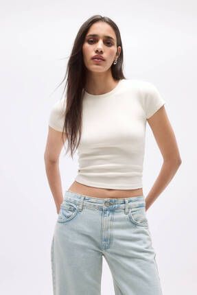 Pull Bear 2 li vucuda oturan k sa kollu t shirt paketi