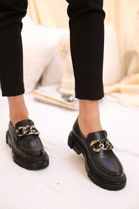 Kadın Günlük Siyah Loafer Gümüş Zincir Detay Ayakkabı