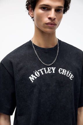 Pull Bear Motley Crue t shirt Fiyat Yorumlar Trendyol