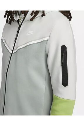 Nike tech tote hotsell