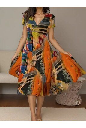 Kadın Kısa Kollu V Yaka Renkli Karışık Desen Kloş Süprem Midi Elbise