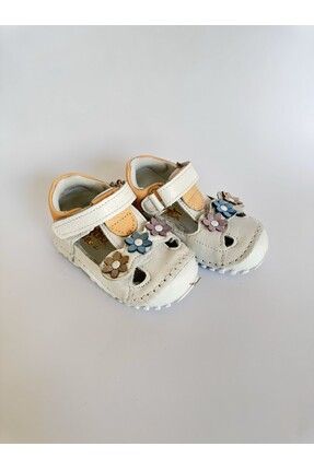 AirX Store Hakiki Deri İlk Adım Çiçek Detaylı Beyaz Kız Bebek Ayakkabısı