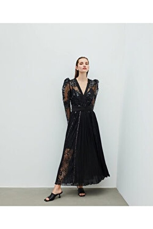 Ipekyol Dantel Islemeli Elbise Fiyati Yorumlari Trendyol