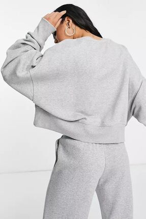 Nike Sportswear Essantial Collection Oversize Kesim Siyah Kad n Sweatshrit