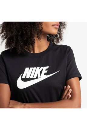 Nike Classic Kad n Siyah Sportwear Spor T shirt At2783 010 Fiyat Yorumlar Trendyol