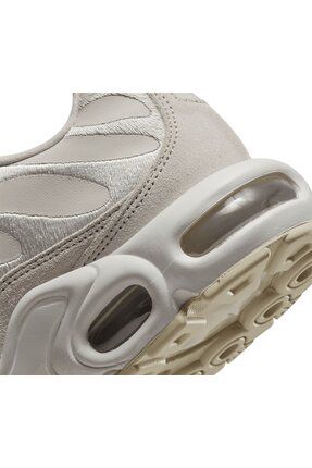 Nike sportswear air max plus tn premium moon particle 2025