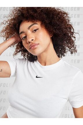 Nike Essential Slim Women s Crop Top Kad n K sa Ti ort Fiyat Yorumlar Trendyol