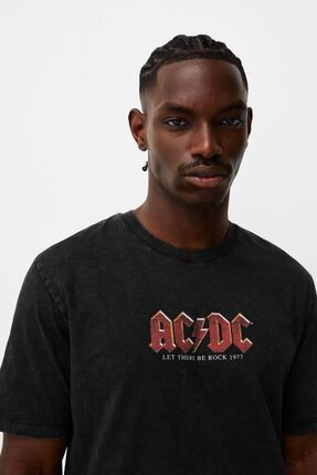 Bershka ac dc 2025
