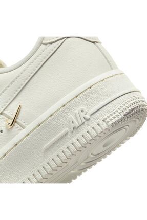 Nike Air Force 1 07 Premium Gold Swooshes Kad n Spor Ayakkab Fiyat Yorumlar Trendyol