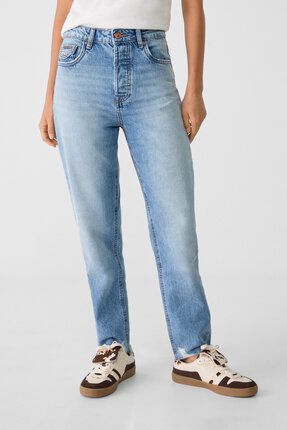 Stradivarius jean mom hotsell