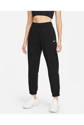Nike female sportswear store