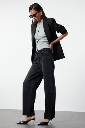Trendyolmilla Siyah More Sustainable Normal Bel Skater Jeans