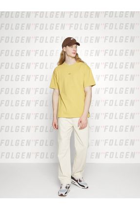 Nike t shirt gold store