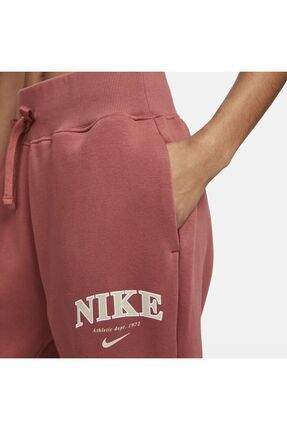 Nike sportswear rouge shop
