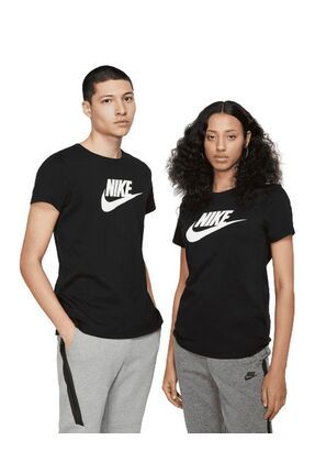 Nike Sportswear Essential T shirt At5464 010 Fiyat Yorumlar Trendyol