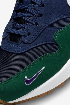 Nike essential 1 air max online