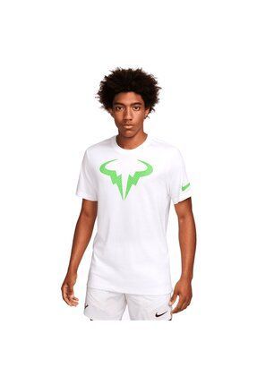 T shirt court outlet