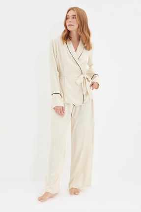 Bej Biye Detaylı Kruvaze Gömlek-Pantolon Dokuma Pijama Takımı THMAW22PT1109