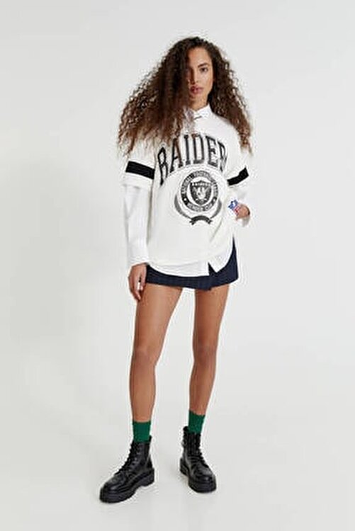 T shirt over hoodie outfit - hercules 