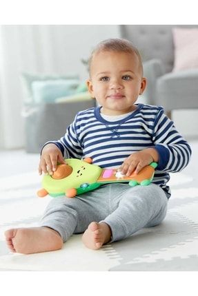 Skip Hop Farmstand I kl Ve Sesli Oyuncak Avokado Gitar 6 Ay