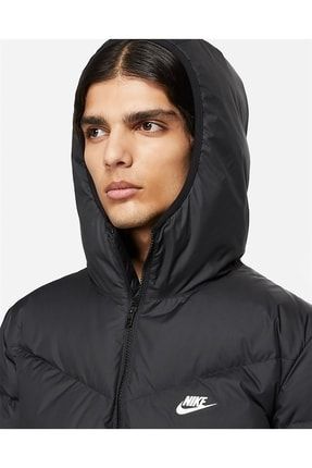 Nike storm outlet fit windbreaker