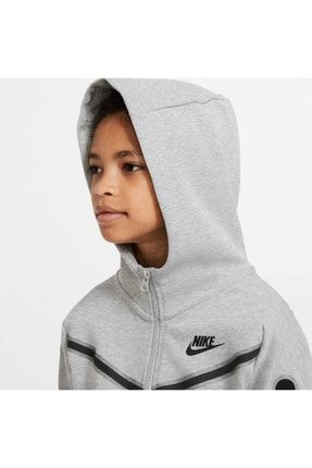 Nike tech fleece hoodie boys deals