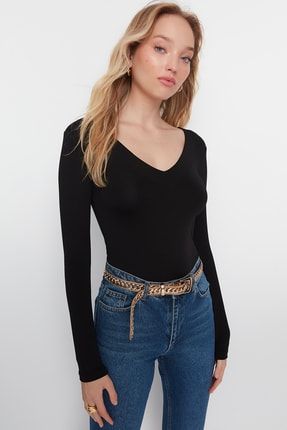 Trendyol Collection Black Fitted V-Neck Crop Ribbed Stretchy Knitted Blouse  TWOAW23BZ00141 - Trendyol