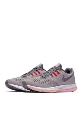 Nike zoom store winflo bayan