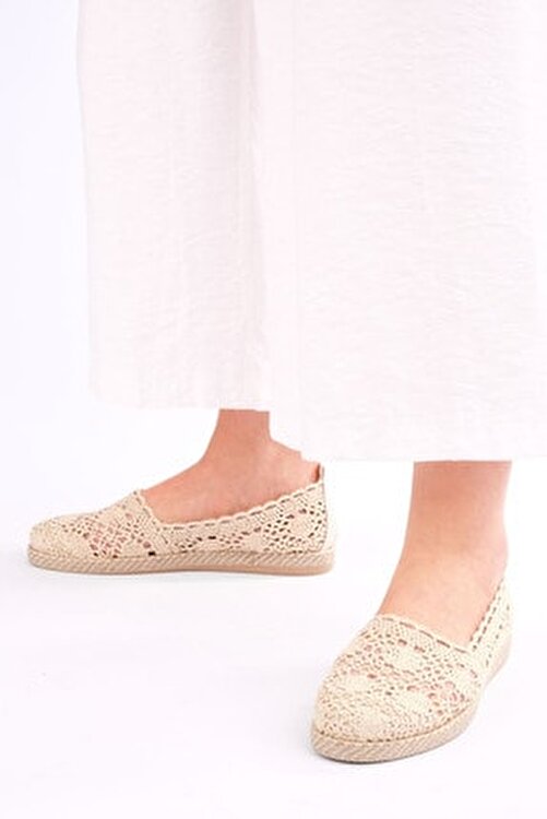 converse seaside slip ons