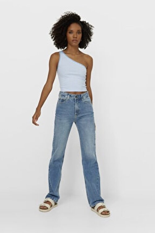 Stradivarius Kadın Mavi Straight Fit Vintage Jean Fiyatı, Yorumları -  TRENDYOL