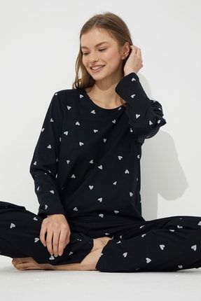 Siyah Beyaz Kalp Desenli Pamuklu Pijama Takımı
