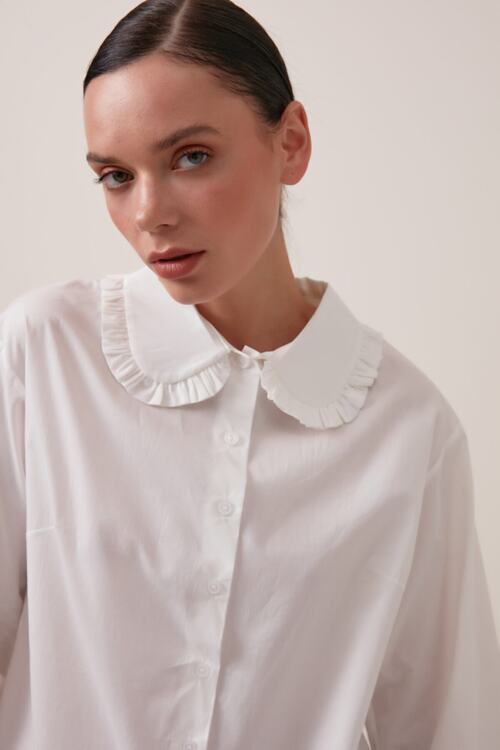 kucuk yakali kollari mansetli bluz oturma odasi modelleri